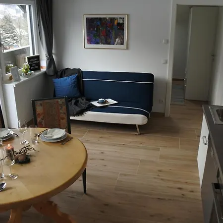 게스트하우스 Ausblick Appartements Mit Lungaucard